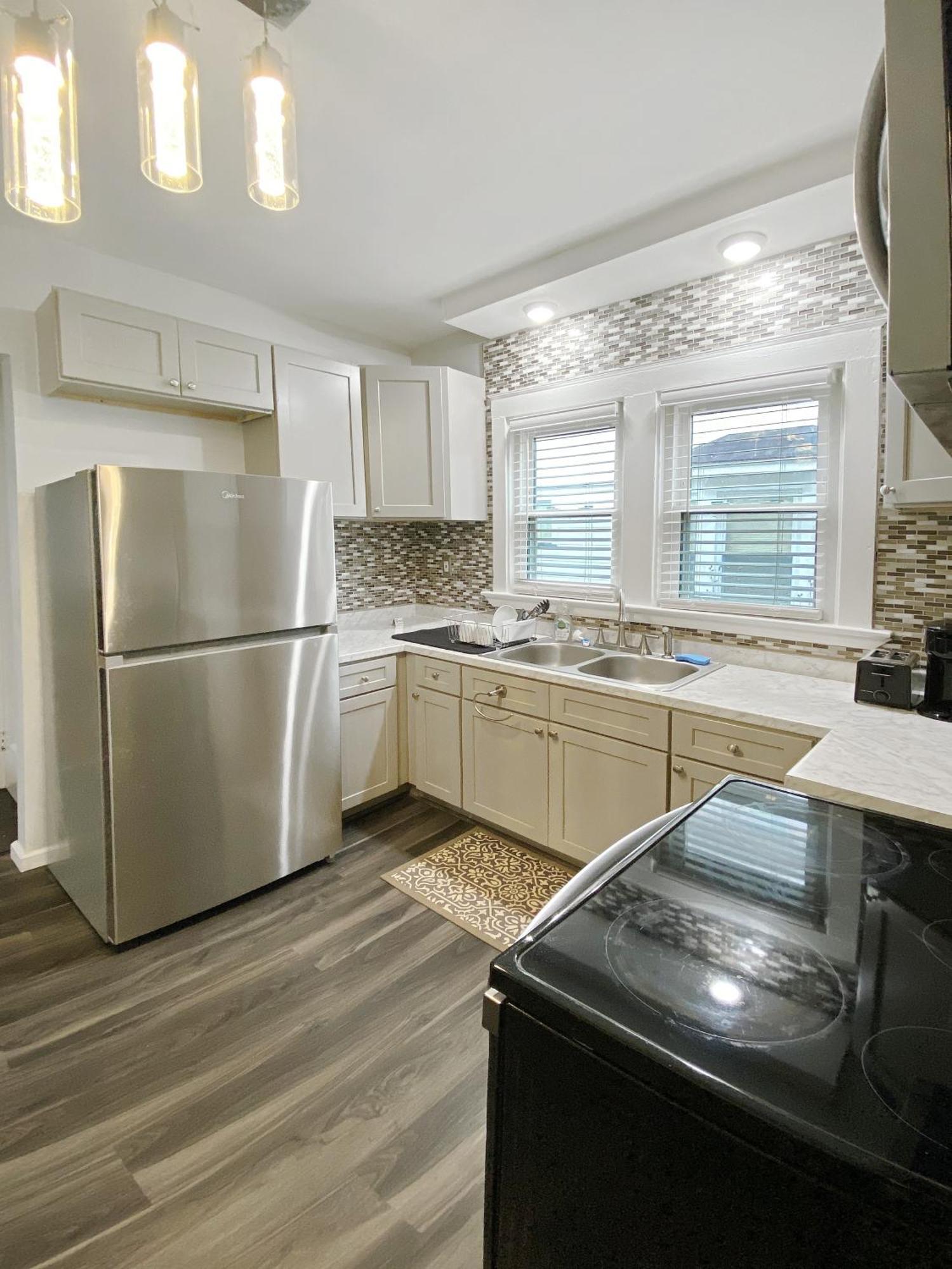 Lux 3Br, Steps From Airport, U Of R & Grocery Stores Rochester Exteriér fotografie
